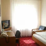 ホテル Garni Stadt フリートベルク