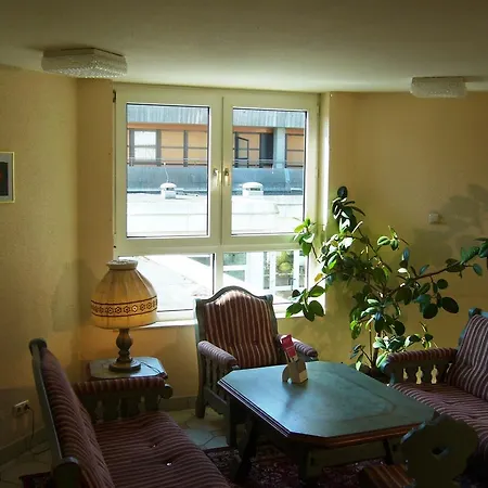 Hotel Garni Stadt Friedberg 3*